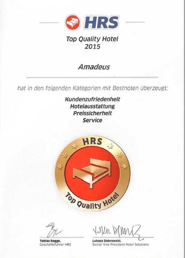 Hotel-Restaurant Amadeus Altwarmbuchen ホテル